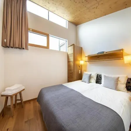 Stylish Retreat Near Wildkogel Gondola 別荘 *