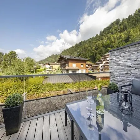 Stylish Retreat Near Wildkogel Gondola